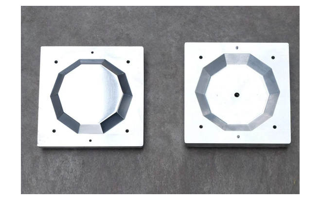 Plate mold tooling